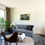 Art'Aviation Guesthouse Bed & Breakfast