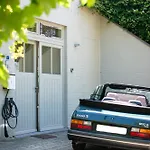 Art'Aviation Guesthouse 4*