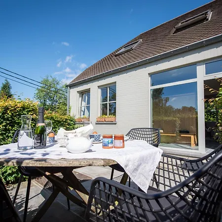 Art'Aviation Guesthouse 4* Beauvechain